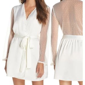 Wedding Robe - Flora Nikrooz Showstopper Robe - Ivory